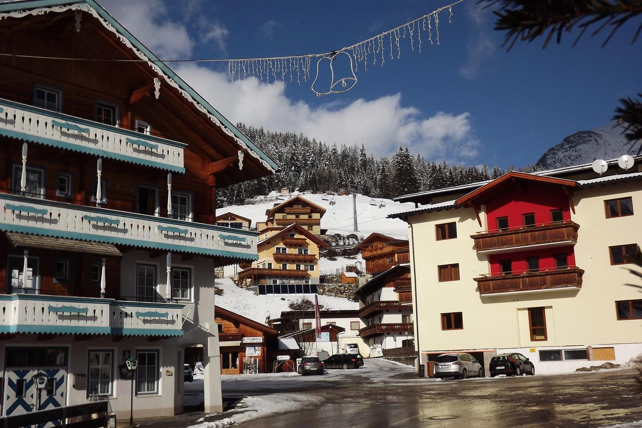Scol Sporthotel Grossglockner คัลส์ อัม โกรสส์กล็อคเนอร์ ภายนอก รูปภาพ