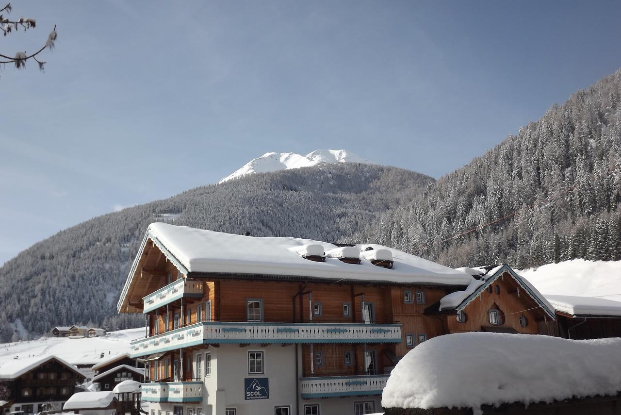 Scol Sporthotel Grossglockner คัลส์ อัม โกรสส์กล็อคเนอร์ ภายนอก รูปภาพ