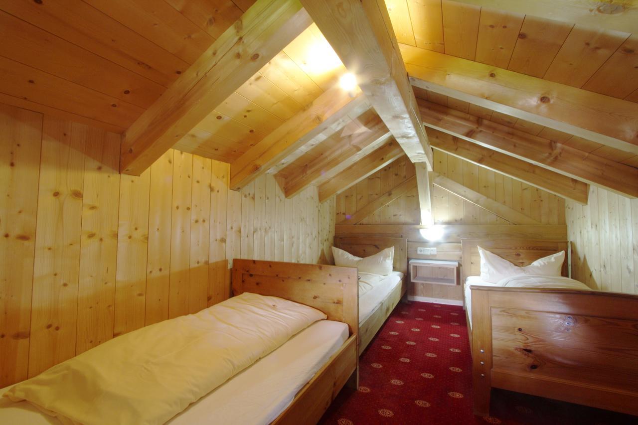 Scol Sporthotel Grossglockner คัลส์ อัม โกรสส์กล็อคเนอร์ ภายนอก รูปภาพ