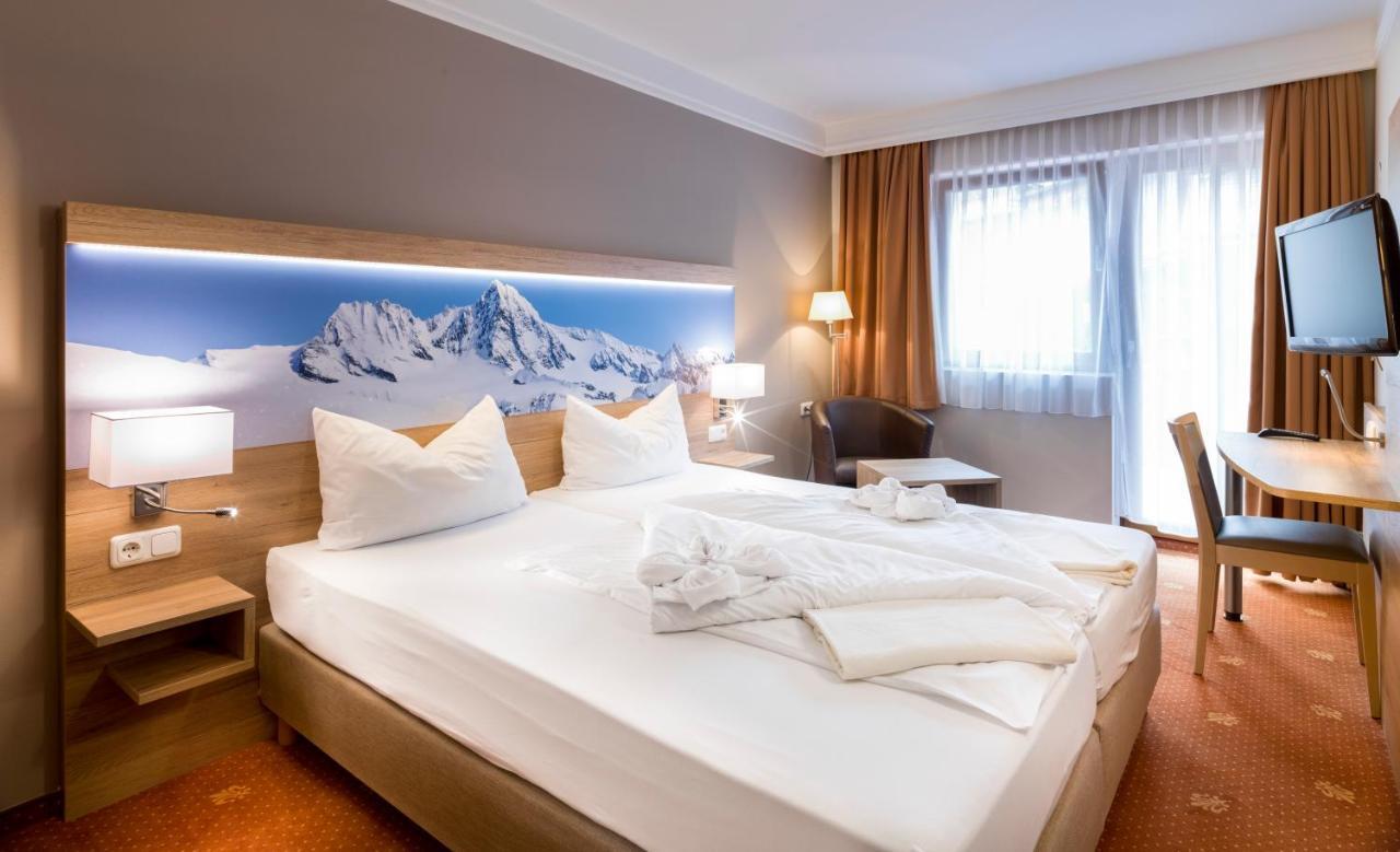 Scol Sporthotel Grossglockner คัลส์ อัม โกรสส์กล็อคเนอร์ ภายนอก รูปภาพ