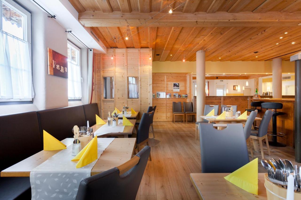 Scol Sporthotel Grossglockner คัลส์ อัม โกรสส์กล็อคเนอร์ ภายนอก รูปภาพ